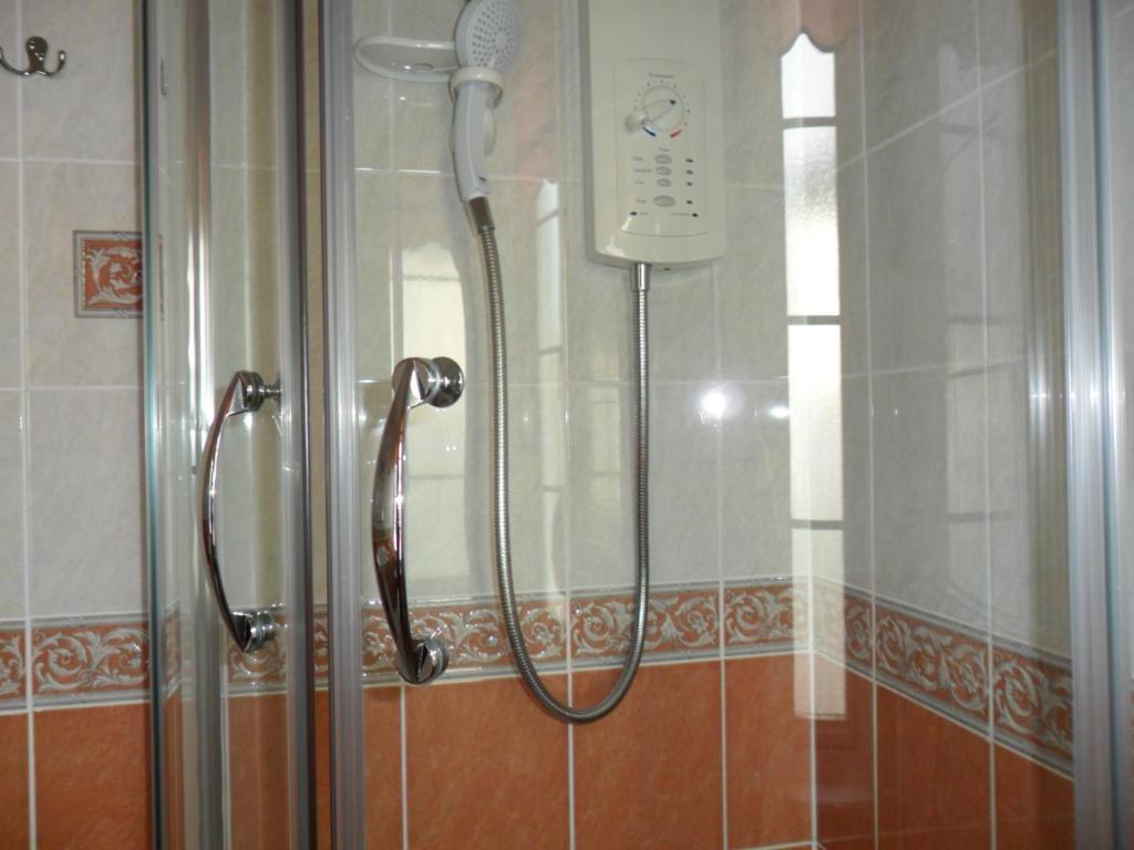מלון טורקוואי Exton House חדר תמונה