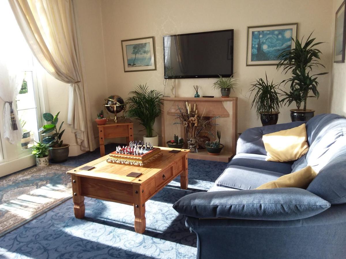 מלון טורקוואי Exton House מראה חיצוני תמונה